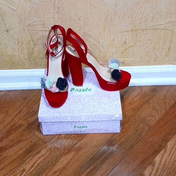 Shoes - Picture 1 of 1